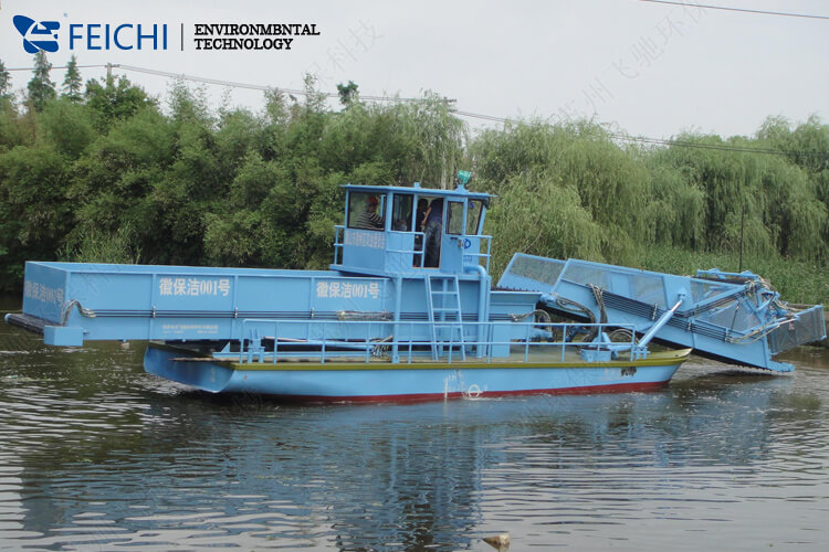 前收前卸式全自動水域清漂船 FCQX10-8B 清理收集范圍廣