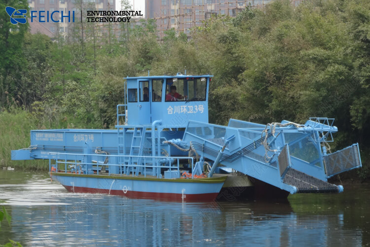 前收前卸式全自動水域清漂船 FCQX12-15B 清理水面垃圾全部自動化