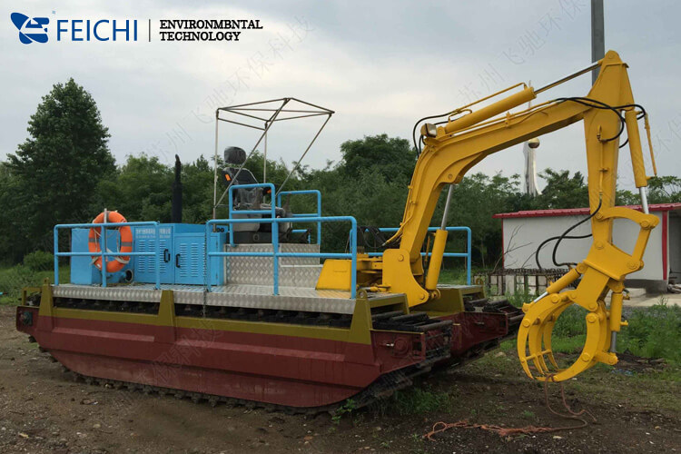 水路兩棲自動割草設(shè)備 FCLXWN4-3C 水陸兩用清理水閘入口和清理淤泥